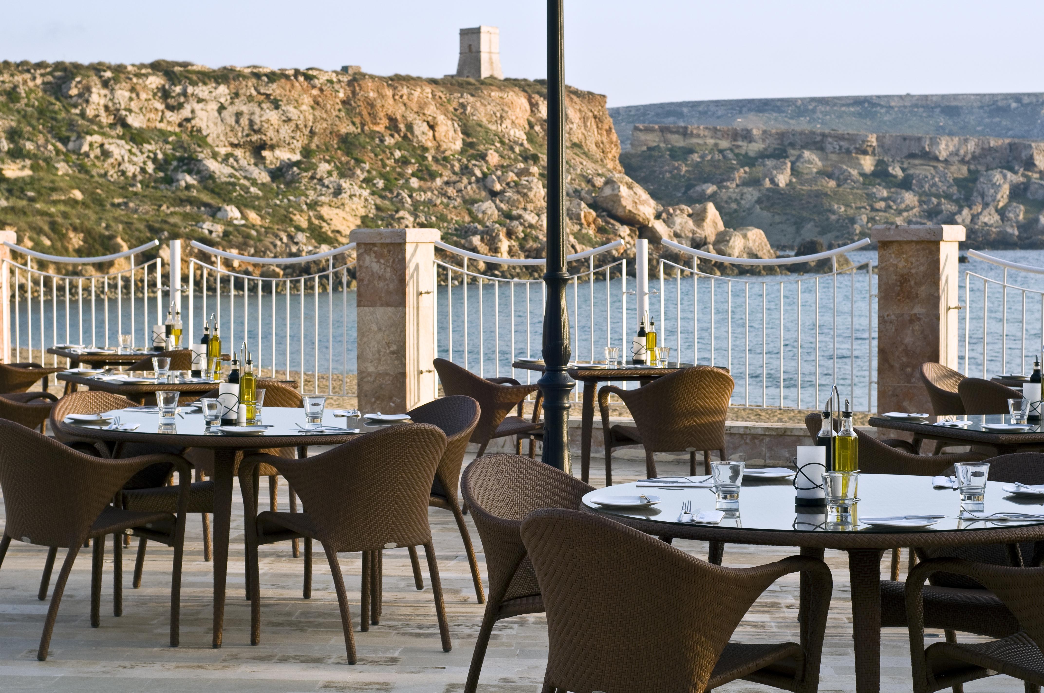 Radisson Blu Resort & Spa, Malta Golden Sands เมลลิฮา ภายนอก รูปภาพ
